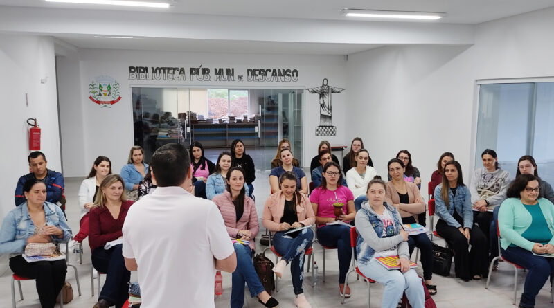 O encontro foi realizado na quarta-feira, 05 de julho, no Centro Cultural