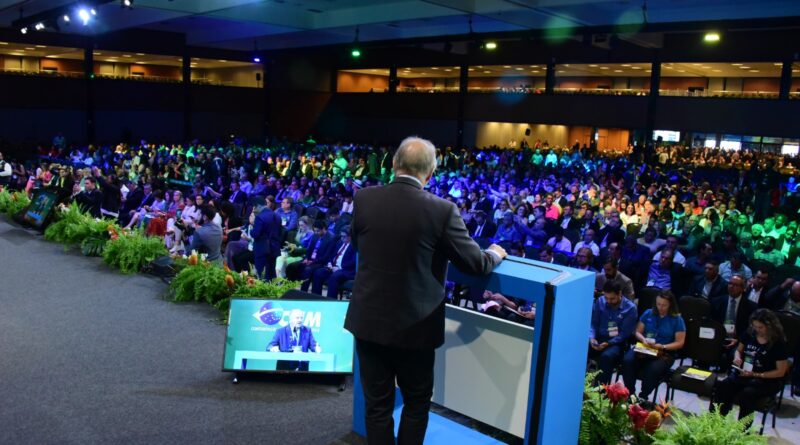 Bonamigo aproveitou a oportunidade para discutir assuntos de interesse do município